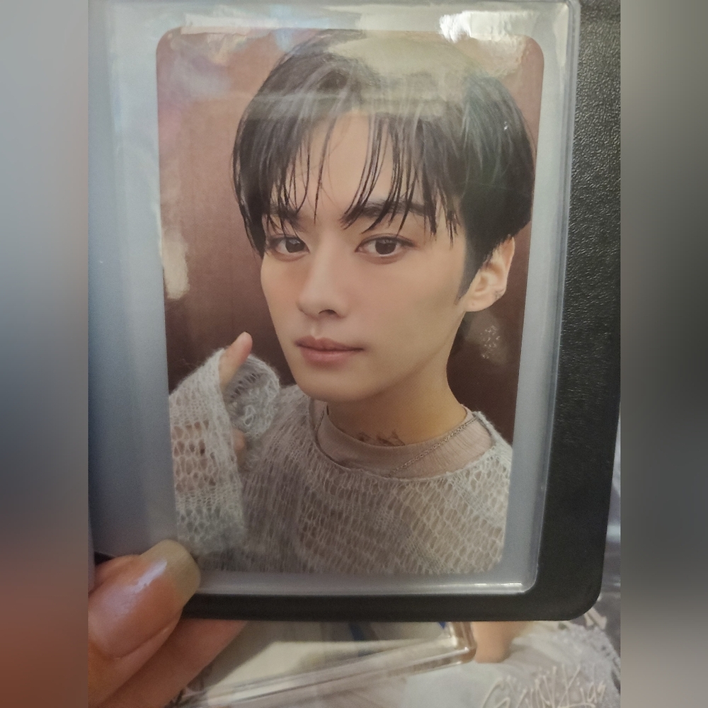 Lee Know Target Exclusive Stray Kids ATE Photocard